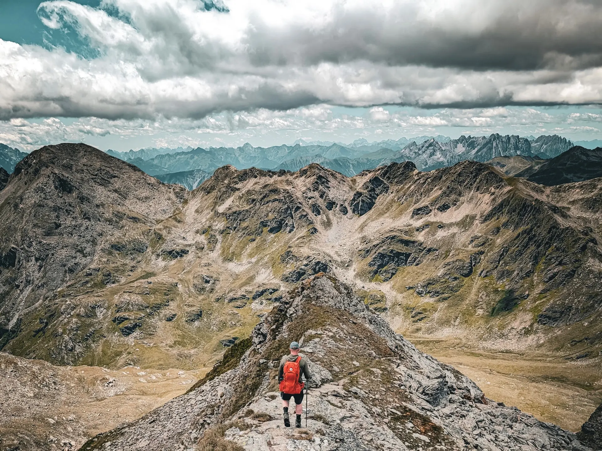 © Lenart Meiertokrax